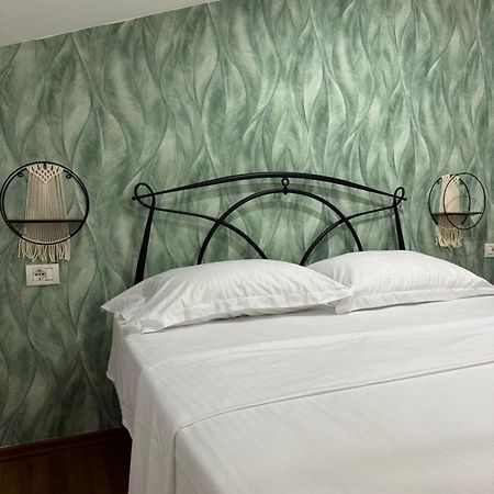 Guest House Himaj Berat Kültér fotó